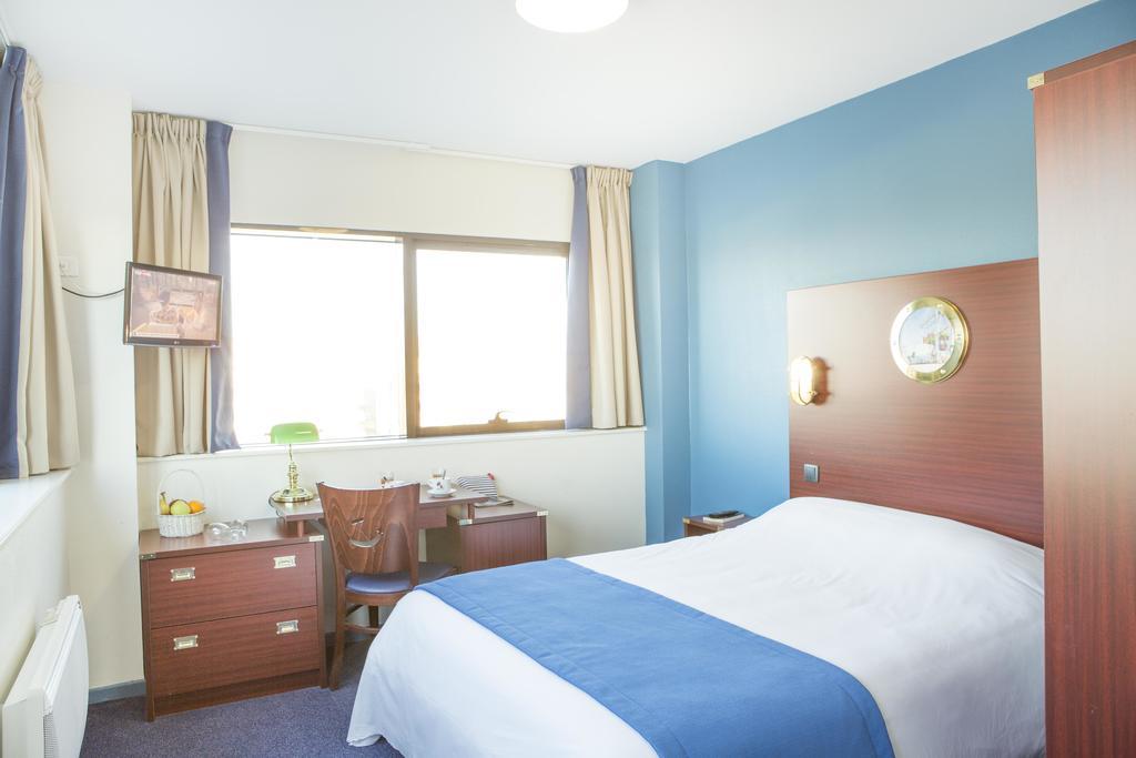 Hotel Les Gens De Mer Dunkerque By Popinns Dunkirk Exterior photo