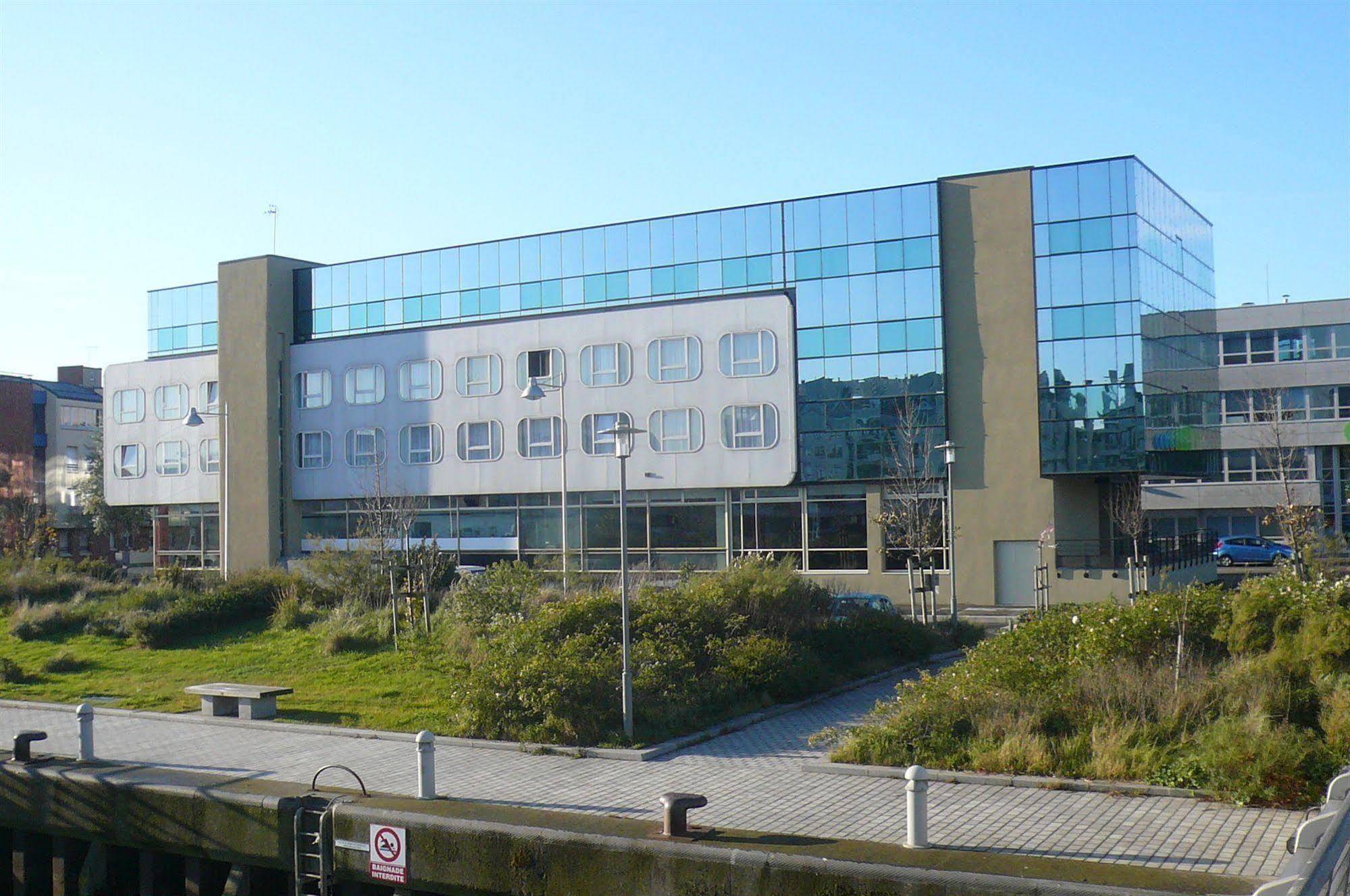 Hotel Les Gens De Mer Dunkerque By Popinns Dunkirk Exterior photo